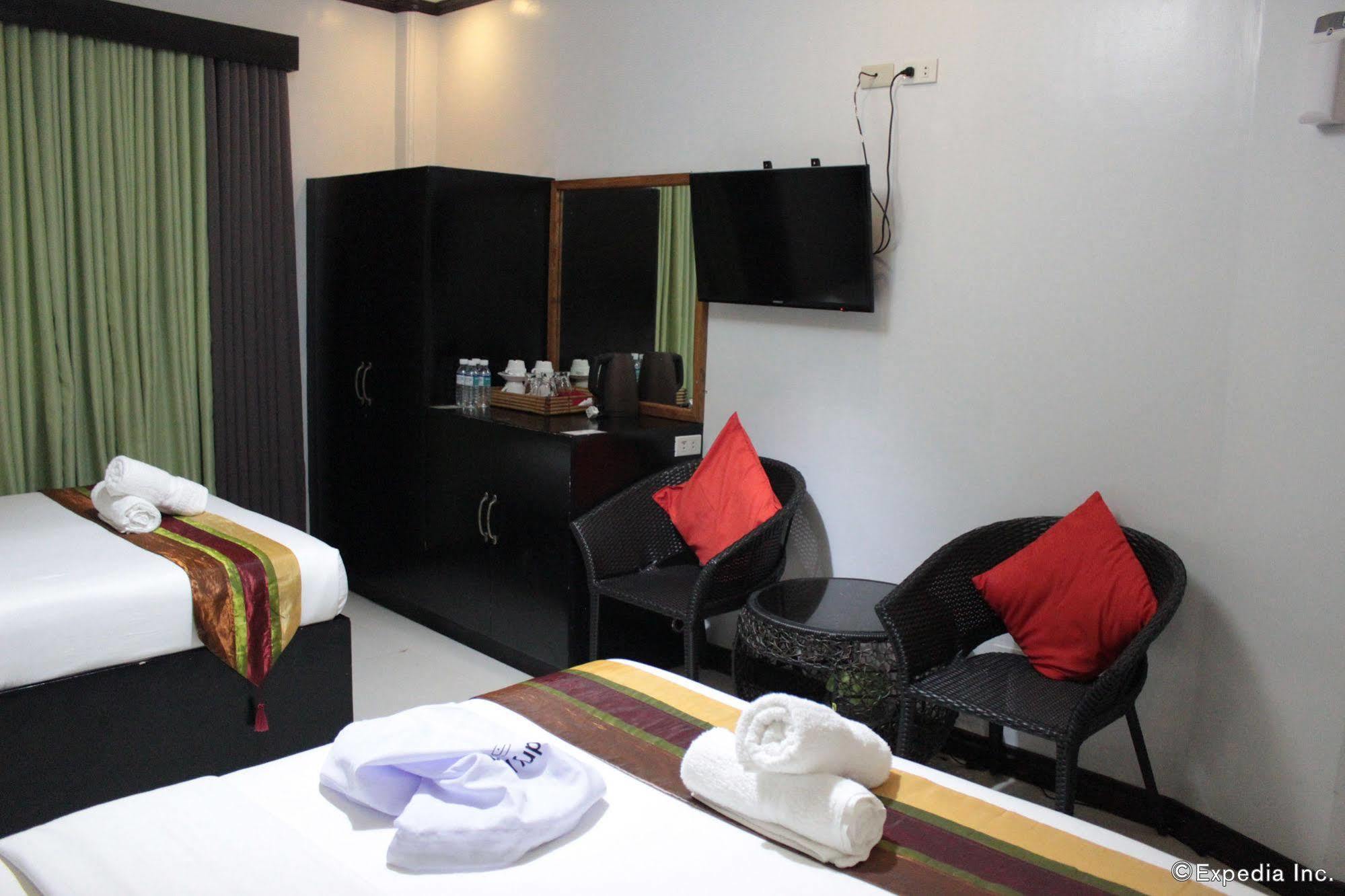 Bed and Breakfast Coron Bancuang Mansion Екстер'єр фото